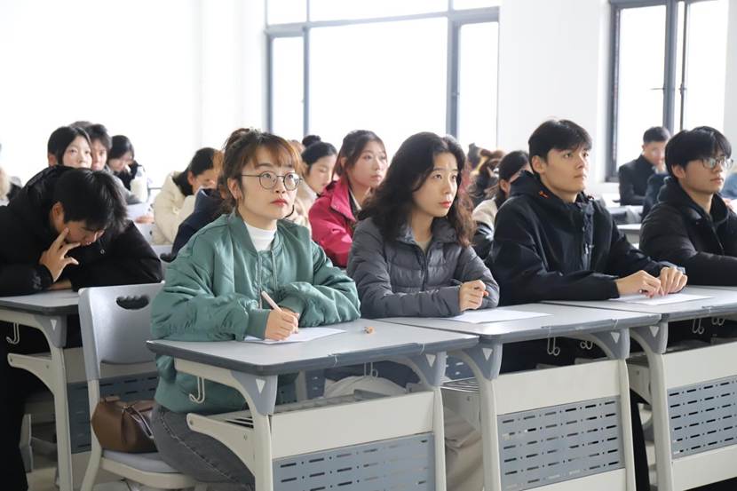 6e48ac9549f36445d3bc9aecfa414c0